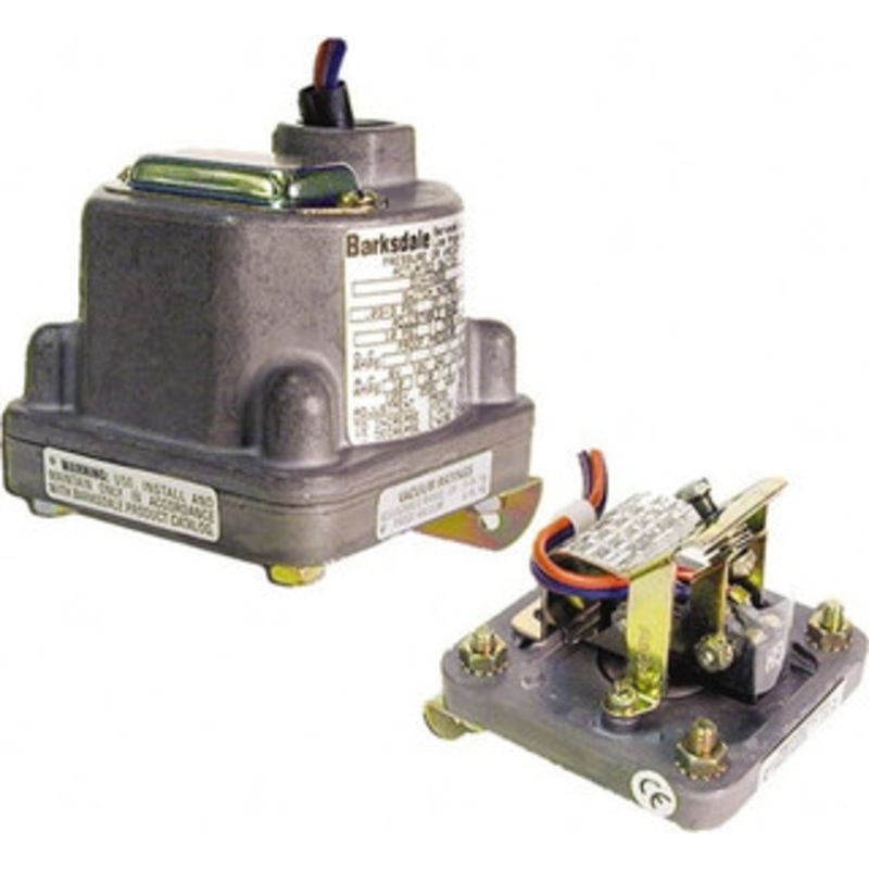 Barksdale 0.3 to 3 psi Adjustable Range, 10 Max psi, Diaphragm Pressure Switch 1/4 NPT Female, 18in Free Leads, SPDT Contact, 304SS Wetted Parts, 0.5% Repeatability D1S-A3SS-CS-U – 31043599